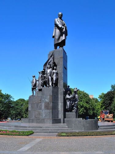 Миття монументів та пам'яток архітектури